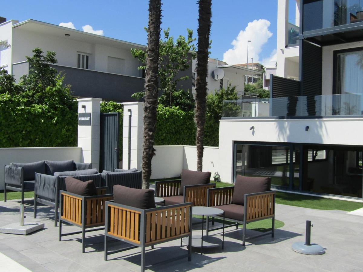 Beach Hotel Bozikovina 2 โปดสตรานา ภายนอก รูปภาพ
